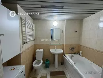 2-комнатная квартира, этаж 8 из 9, 65 м², на длительный срок
