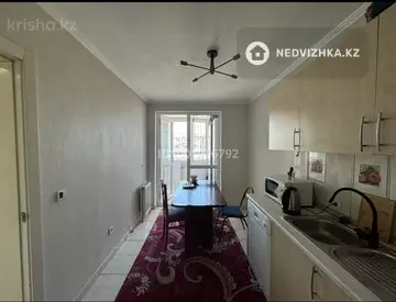 2-комнатная квартира, этаж 8 из 9, 65 м², на длительный срок