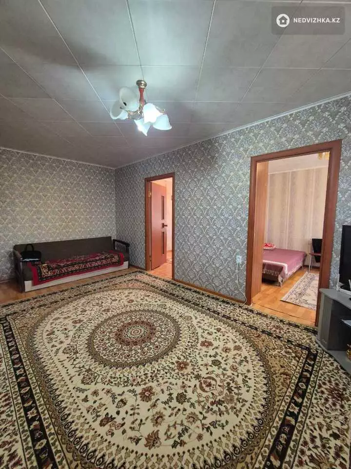 63 м², 4-комнатная квартира, этаж 2 из 5, 63 м², изображение - 1