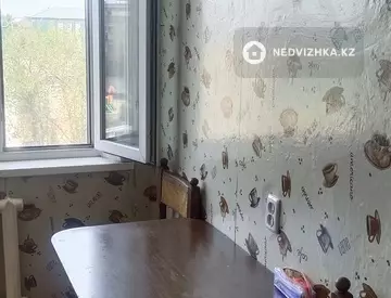 3-комнатная квартира, этаж 4 из 5, 65 м²