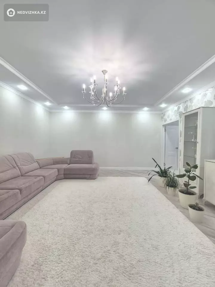 128.4 м², 3-комнатная квартира, этаж 4 из 5, 128 м², изображение - 1