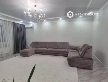 3-комнатная квартира, этаж 4 из 5, 128 м²