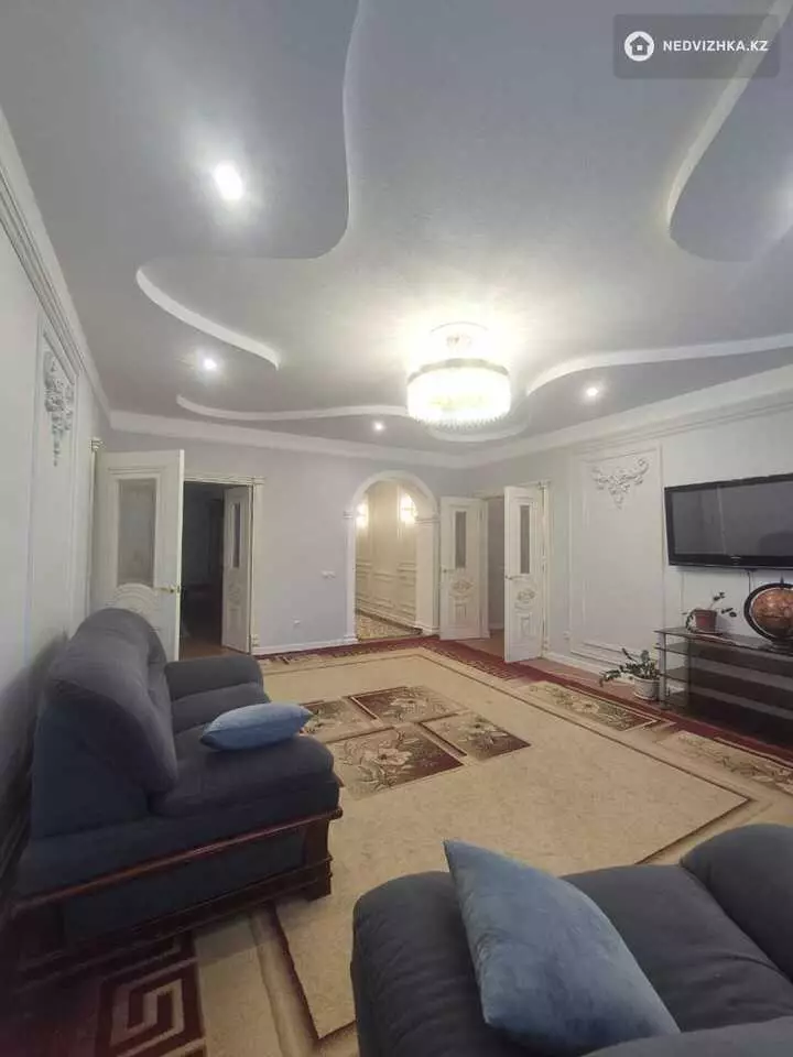 170 м², 4-комнатная квартира, этаж 3 из 6, 170 м², изображение - 1