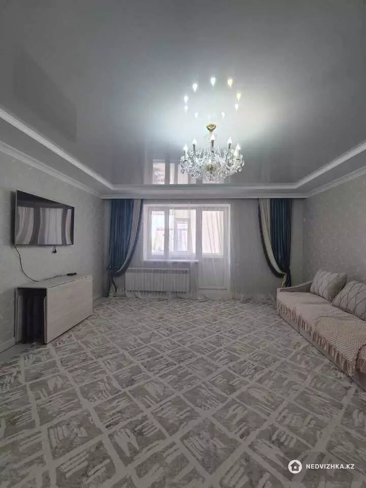 106.3 м², 3-комнатная квартира, этаж 3 из 5, 106 м², изображение - 1
