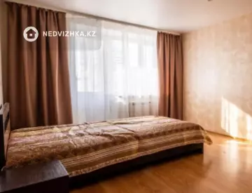 2-комнатная квартира, этаж 3 из 10, 60 м², на длительный срок