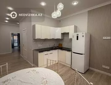 1-комнатная квартира, этаж 3 из 11, 44 м²