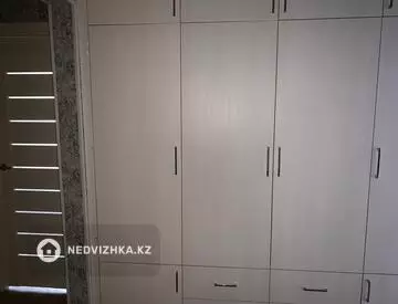 1-комнатная квартира, этаж 4 из 5, 46 м²