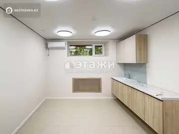 Офисное помещение, 3 этажа, 120 м²