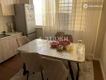 2-комнатная квартира, этаж 9 из 10, 60 м²
