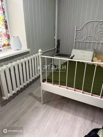 2-комнатная квартира, этаж 3 из 5, 45 м²