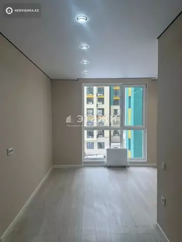 1-комнатная квартира, этаж 4 из 10, 46 м²