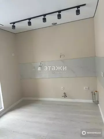 1-комнатная квартира, этаж 4 из 10, 46 м²