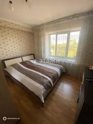 2-комнатная квартира, этаж 2 из 3, 54 м²
