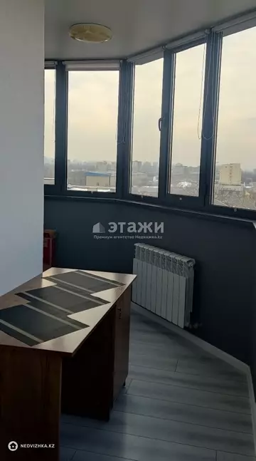 1-комнатная квартира, этаж 8 из 10, 47 м², на длительный срок