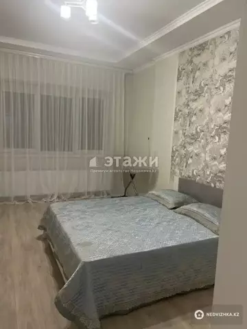 2-комнатная квартира, этаж 1 из 18, 56 м², на длительный срок