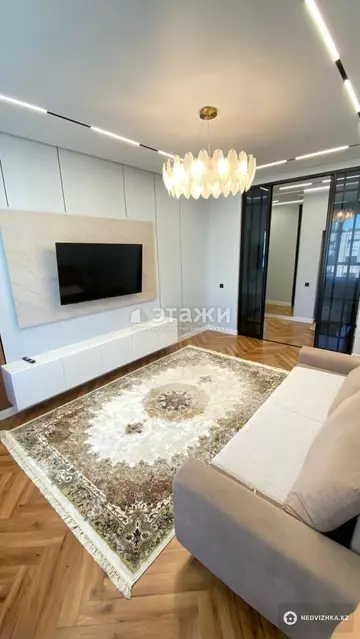 1-комнатная квартира, этаж 12 из 16, 45 м², на длительный срок