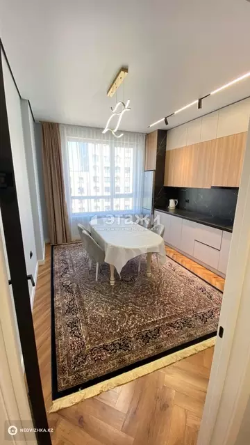 1-комнатная квартира, этаж 12 из 16, 45 м², на длительный срок