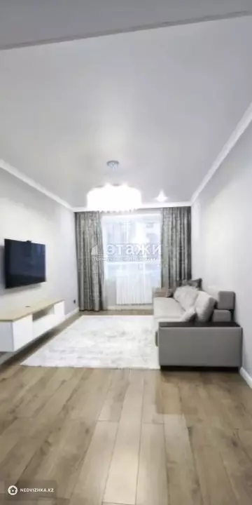 2-комнатная квартира, этаж 1 из 10, 66 м²