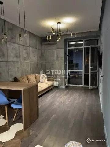 2-комнатная квартира, этаж 2 из 10, 42 м²