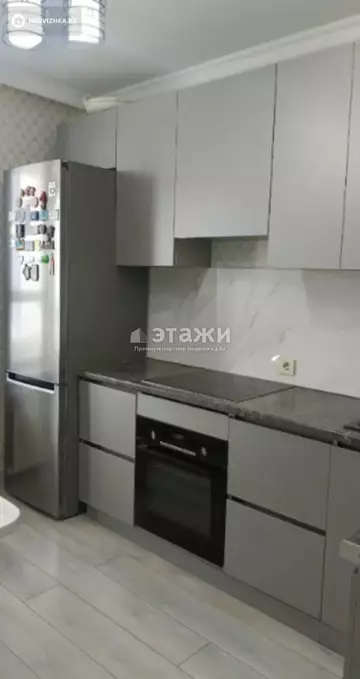 3-комнатная квартира, этаж 8 из 23, 77 м²