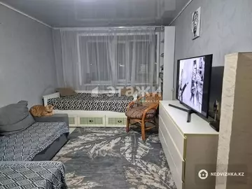 2-комнатная квартира, этаж 3 из 5, 45 м²