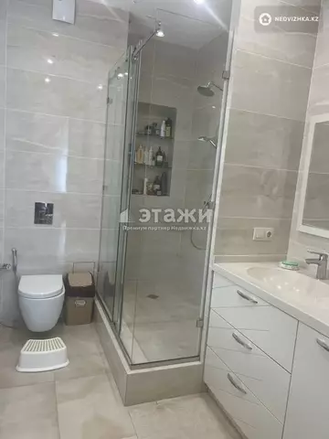 4-комнатная квартира, этаж 3 из 7, 158 м²