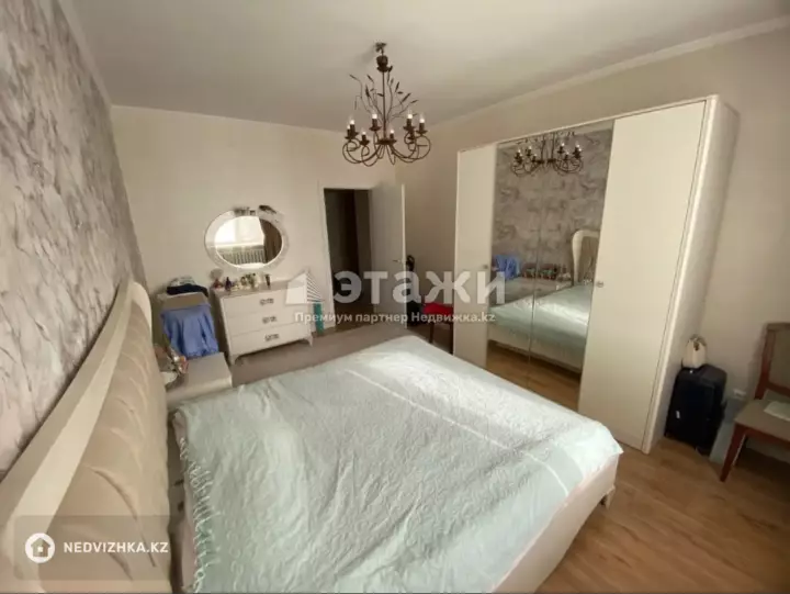 67 м², 2-комнатная квартира, этаж 4 из 10, 67 м², изображение - 1