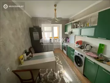 2-комнатная квартира, этаж 4 из 10, 67 м²