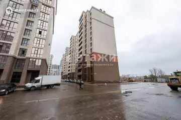 1-комнатная квартира, этаж 8 из 12, 39 м²