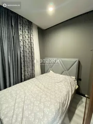 1-комнатная квартира, этаж 4 из 9, 38 м²