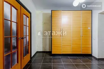 2-комнатная квартира, этаж 9 из 9, 66 м²