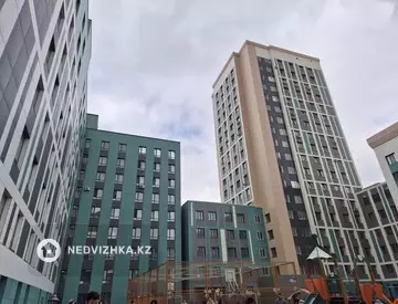 1-комнатная квартира, этаж 10 из 10, 38 м²