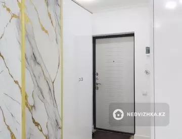 2-комнатная квартира, этаж 2 из 13, 47 м²