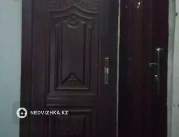 2-комнатная квартира, этаж 4 из 5, 44 м²