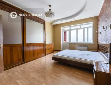 3-комнатная квартира, этаж 14 из 16, 99 м²