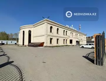 Готовый бизнес, отдельно стоящее здание, этаж 2 из 3, 3 522 м²