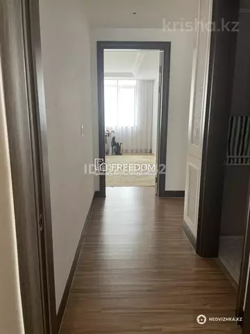 4-комнатная квартира, этаж 19 из 26, 138 м²
