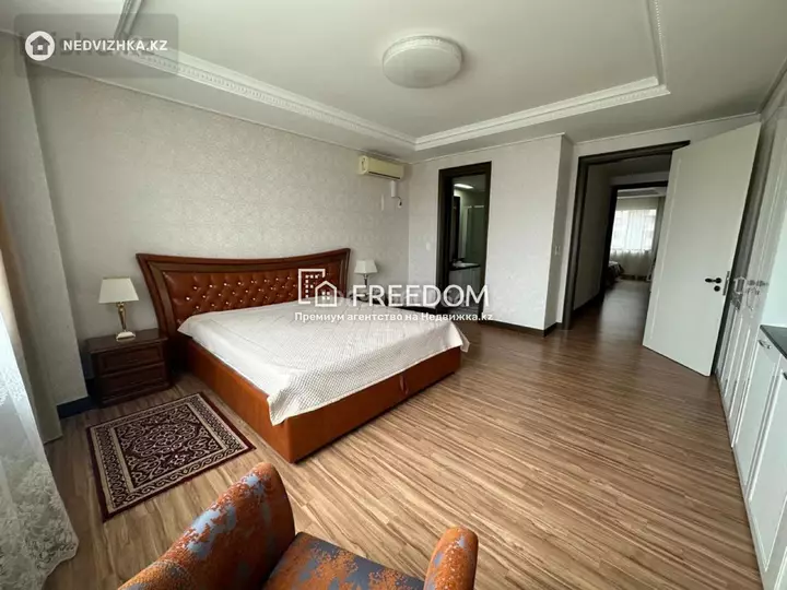137 м², 4-комнатная квартира, этаж 7 из 18, 137 м², изображение - 1