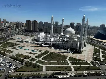 4-комнатная квартира, этаж 17 из 26, 136 м²
