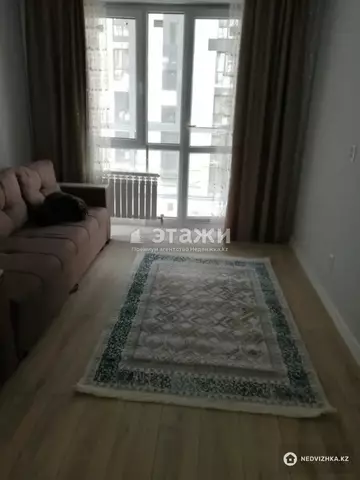 1-комнатная квартира, этаж 3 из 10, 30 м²