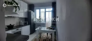 1-комнатная квартира, этаж 10 из 12, 38 м²