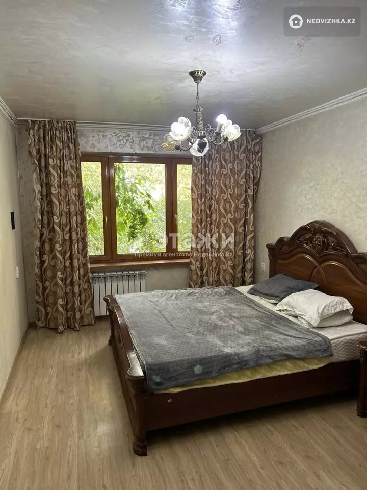 73.2 м², 4-комнатная квартира, этаж 3 из 4, 73 м², изображение - 1
