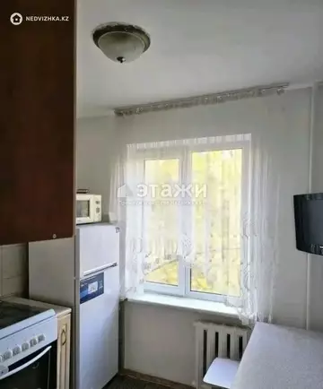 3-комнатная квартира, этаж 4 из 5, 54 м²