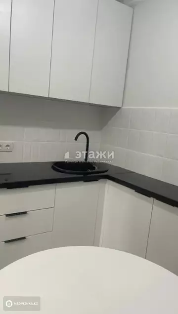 3-комнатная квартира, этаж 1 из 5, 58 м²