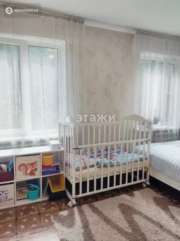3-комнатная квартира, этаж 3 из 5, 59 м²