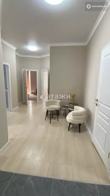 3-комнатная квартира, этаж 6 из 18, 74 м², на длительный срок
