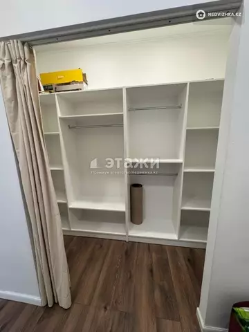 2-комнатная квартира, этаж 8 из 12, 59 м², на длительный срок