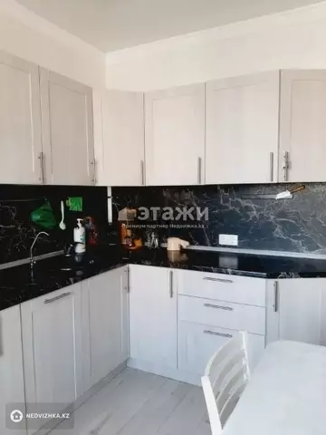 3-комнатная квартира, этаж 5 из 9, 80 м²