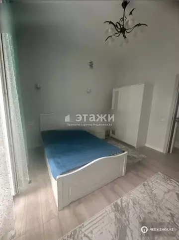 2-комнатная квартира, этаж 4 из 12, 46 м²