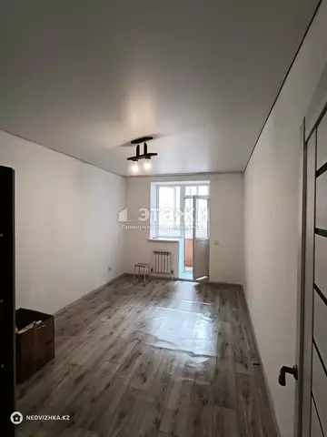 1-комнатная квартира, этаж 2 из 9, 39 м²